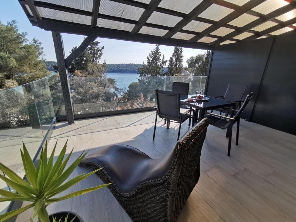 Villa Poljana Mali Losinj Luaran gambar
