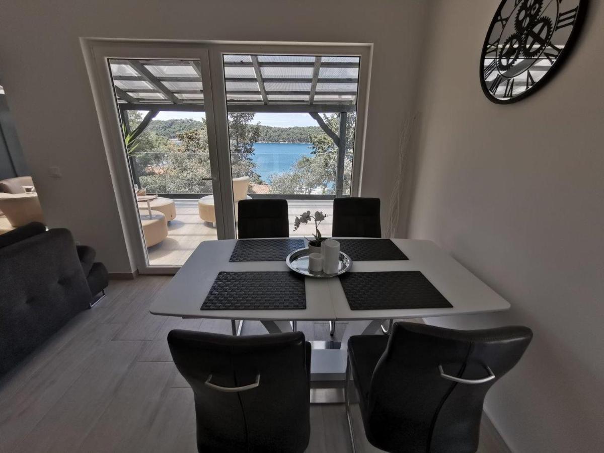 Villa Poljana Mali Losinj Luaran gambar
