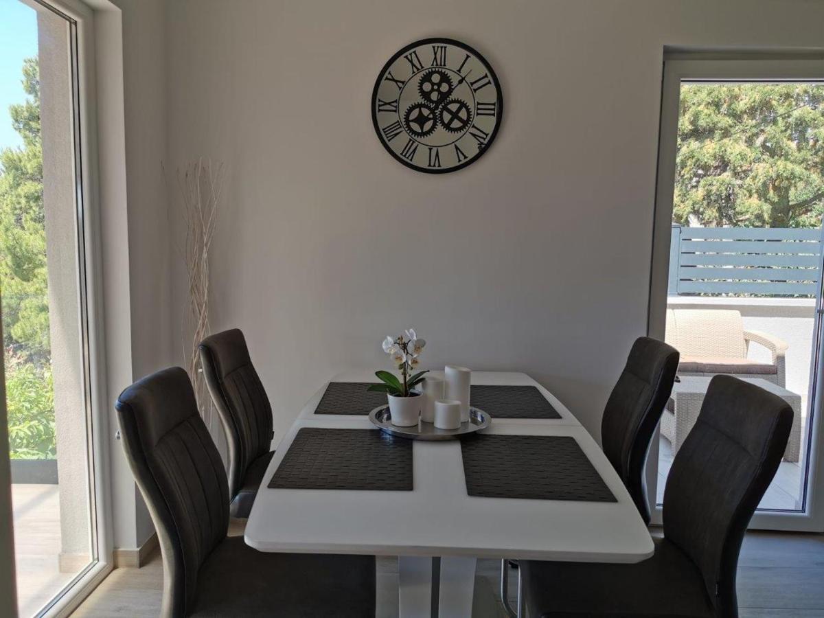 Villa Poljana Mali Losinj Luaran gambar